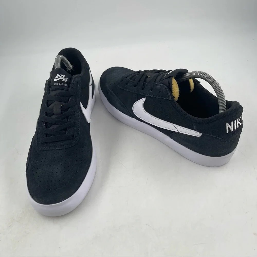 NIB! 👞 Nike Unisex SB Heritage Vulc Black Skateboard Shoes Sneakers - Size 10